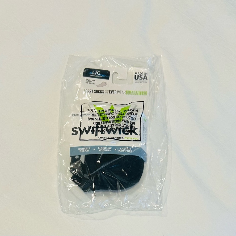 New Swiftwick Mens Black Aspire No Show Socks (Multiple Pairs Available)